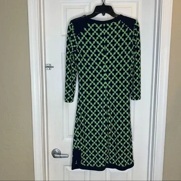 Donna Morgan Navy and Green Geometric Print Dress Size 6 - Picture 6 of 10